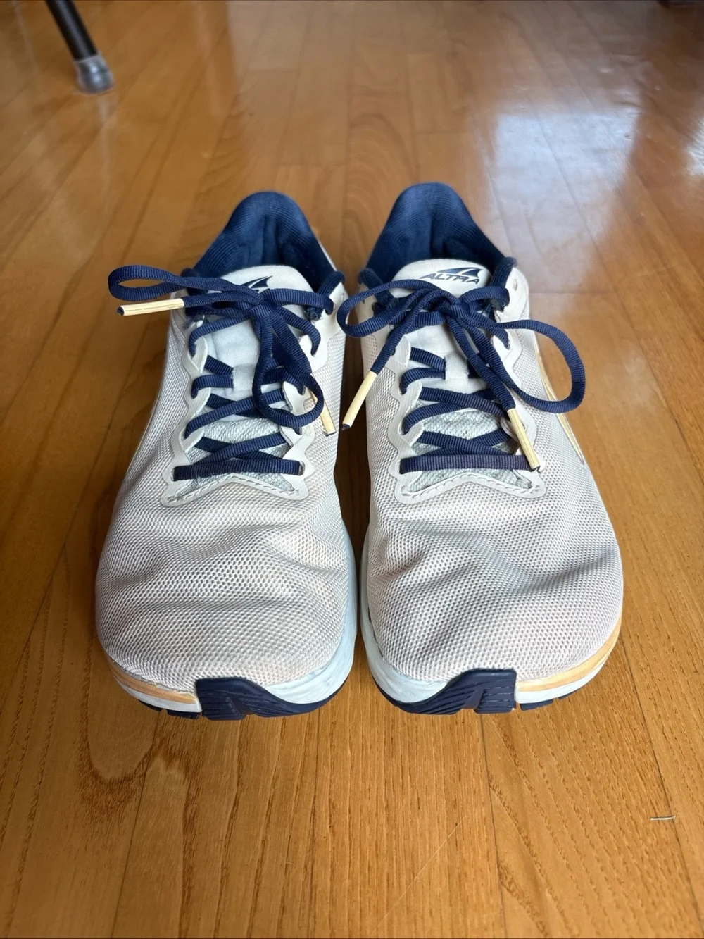 Altra Rivera 3 Running Shoes Sneakers Sand Yellow Navy Blue Road Womens Size 6
